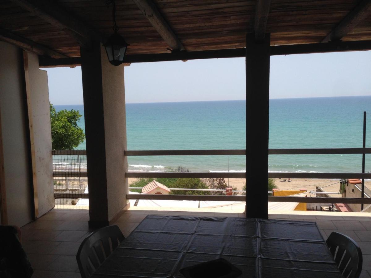 Natura E Relax Sul Mare Гела Экстерьер фото