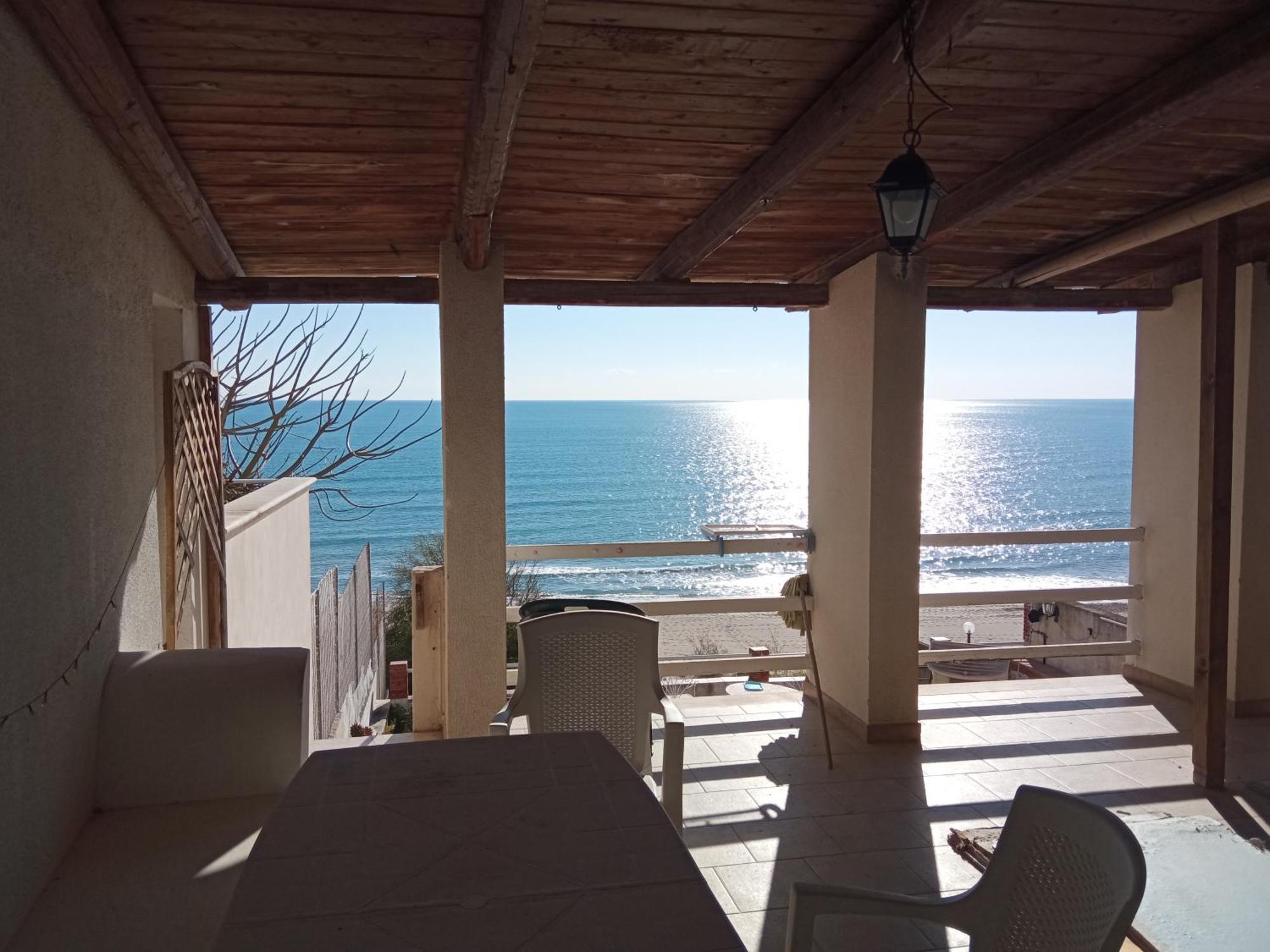 Natura E Relax Sul Mare Гела Экстерьер фото
